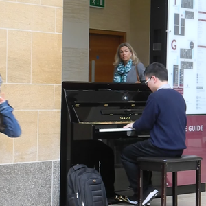 农民伯伯下乡妹伦理电影在线播放
